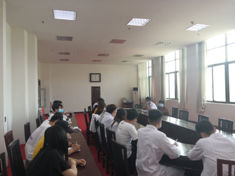 说明: C:\Users\ASUS\Desktop\beat365英国官方网站beat365英国官方网站学生干部工作会议和座谈会\f605af2a3b45dc3745503adcb4051df.jpg